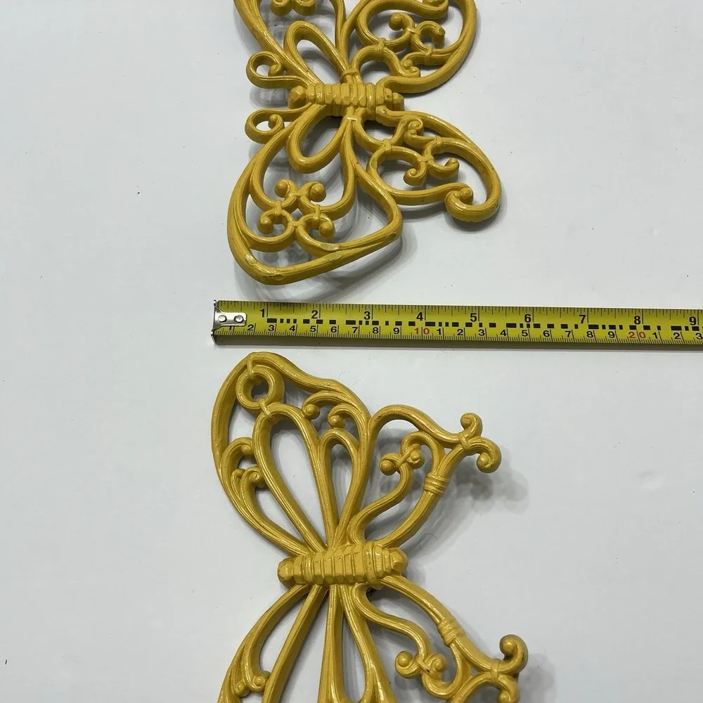 Vintage Syroco Homeco Butterfly Wall Hangings 1978 Faux Rattan Yellow 9.5